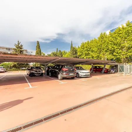 Michelangelo-2 By Interhome Daire